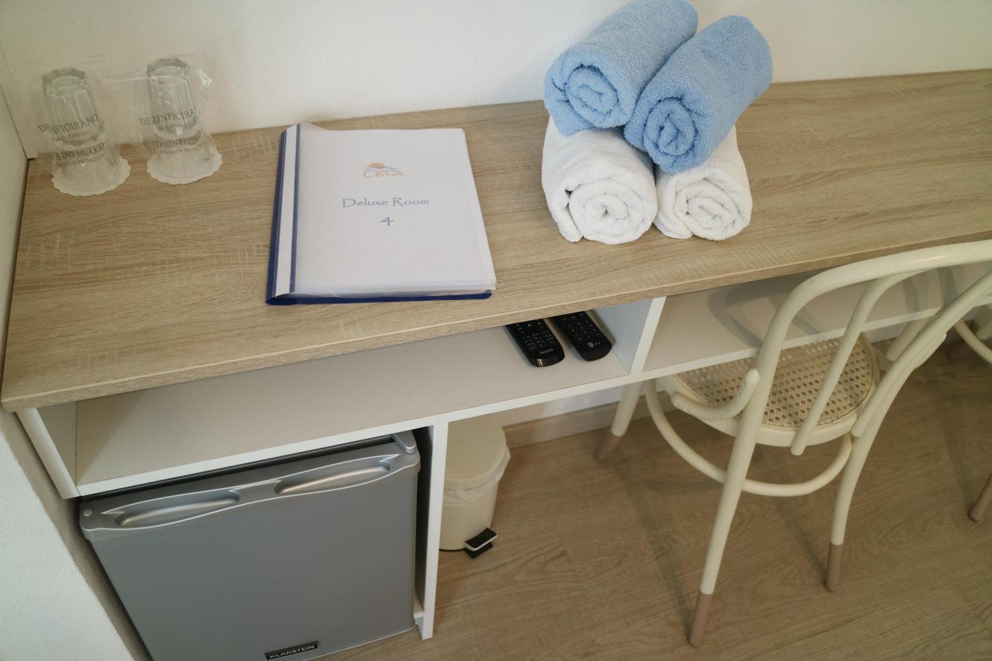 Studio Apartments & Rooms Lela, Sipan Island シパンスカ・ルカ エクステリア 写真