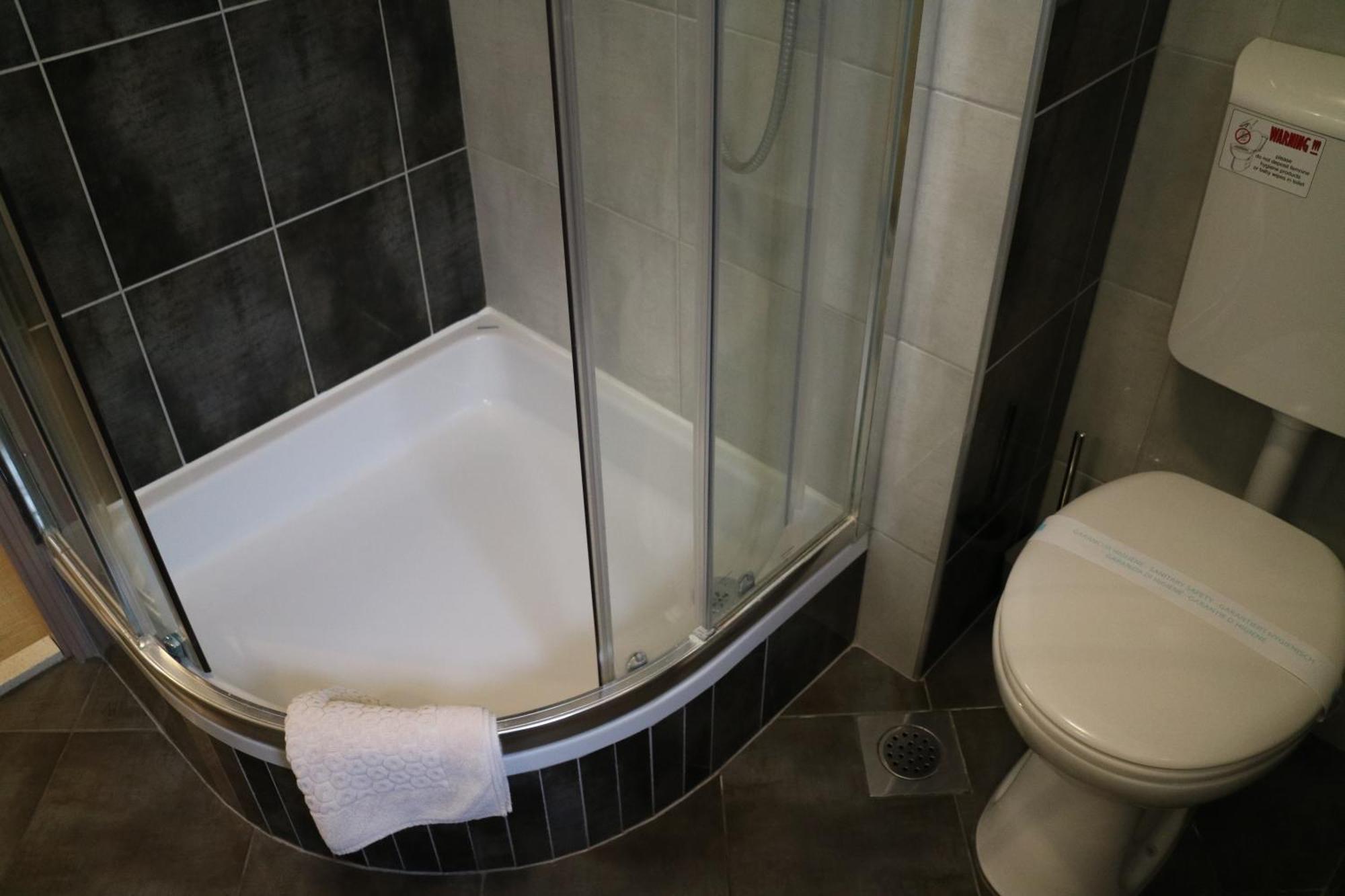 Studio Apartments & Rooms Lela, Sipan Island シパンスカ・ルカ 部屋 写真